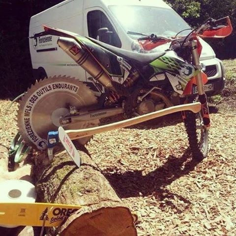 HVA racheté par KTM en motocross et enduro. Il semblerait que KTM ait de ce fait une envie de se lancer en matériel parc et jardin ... ;)