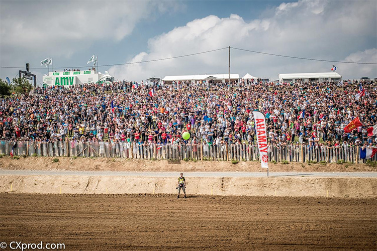 Valentin Guinberteau prend les devants à St-Jean et derrière l'écran avec l'E-mag Mx2K. Photo Charles Ricque