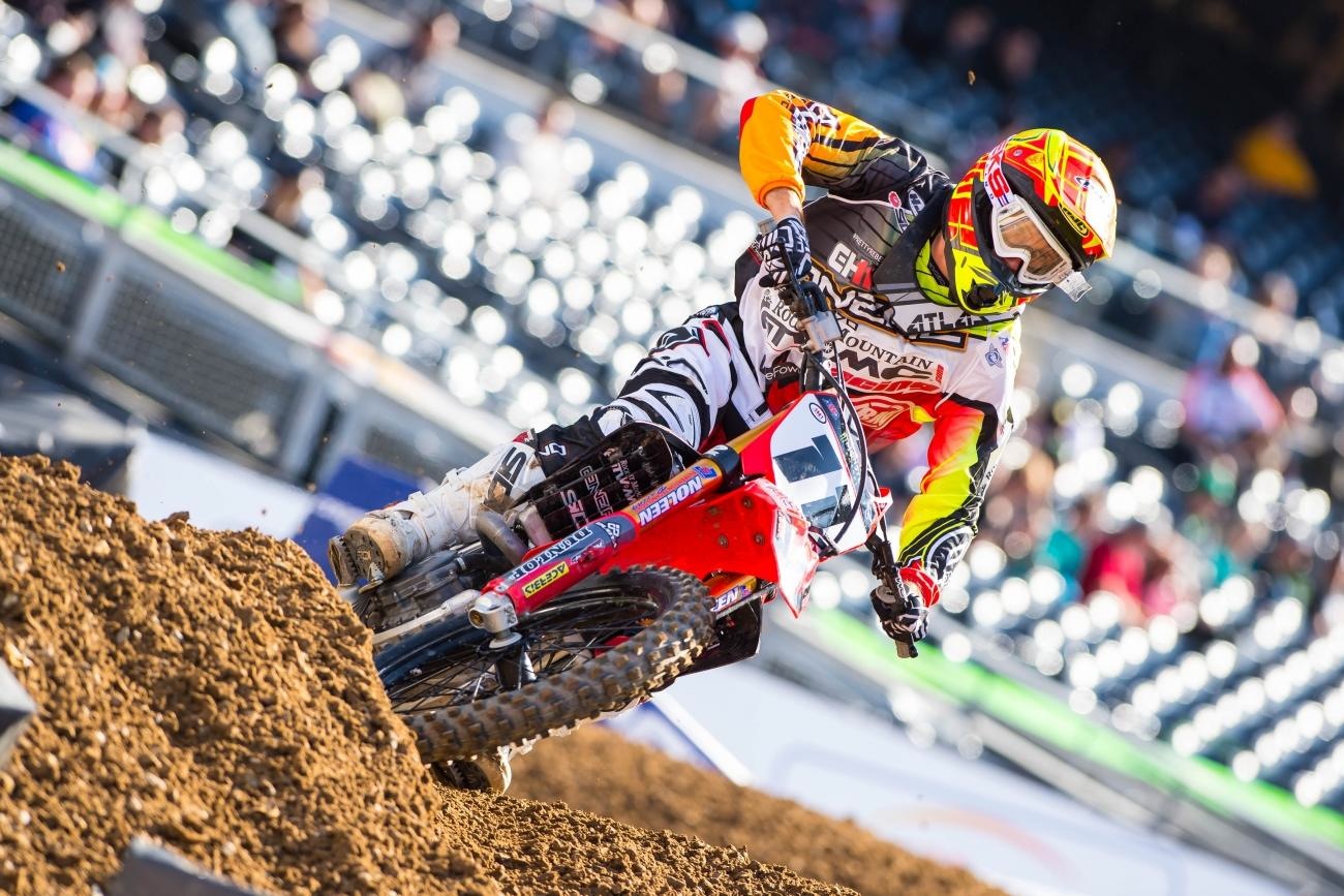 Kyle Chisholm blessé à l’épaule – Racer X Online